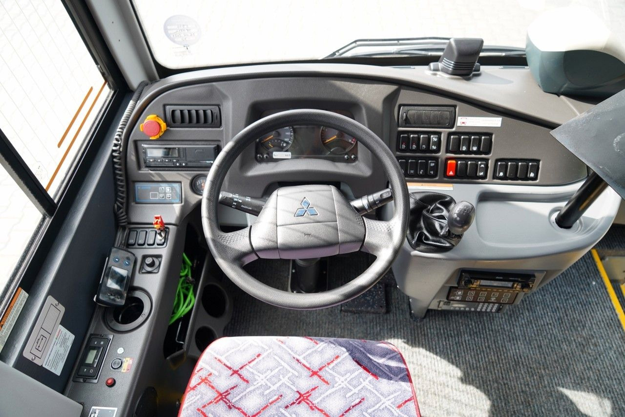 Suburban bus Temsa PRESTIJ SX / MANUAL / PRZEBIEG: 49. 000 KM / EUR: picture 11 Suburban bus Temsa PRESTIJ SX / MANUAL / PRZEBIEG: 49. 000 KM / EUR: picture 11