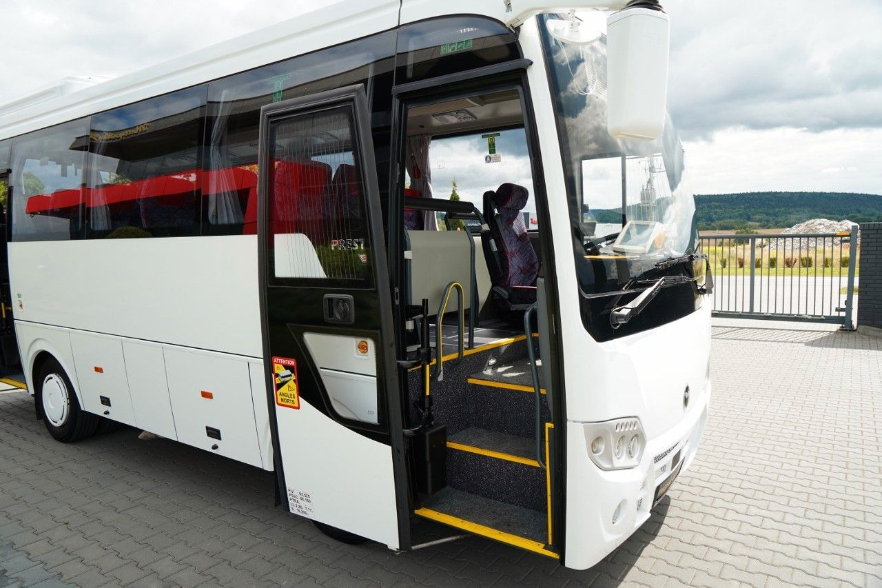 Suburban bus Temsa PRESTIJ SX / MANUAL / PRZEBIEG: 49. 000 KM / EUR: picture 9 Suburban bus Temsa PRESTIJ SX / MANUAL / PRZEBIEG: 49. 000 KM / EUR: picture 9