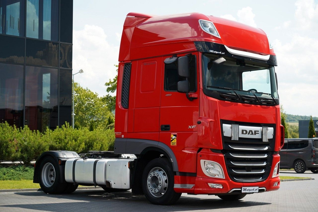 DAF XF 480 / LOW DECK / MEGA / 2021 / SSC / PO ZŁOTY - Tractor unit: picture 1 DAF XF 480 / LOW DECK / MEGA / 2021 / SSC / PO ZŁOTY - Tractor unit: picture 1