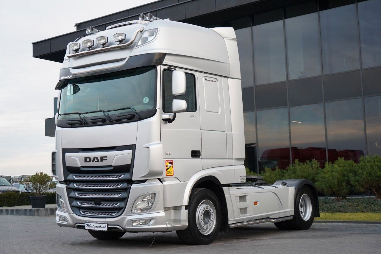 DAF XF 530 / I-PARK COOL / SUPER SPACE CAB / MIKROFL - Tractor unit: picture 1 DAF XF 530 / I-PARK COOL / SUPER SPACE CAB / MIKROFL - Tractor unit: picture 1
