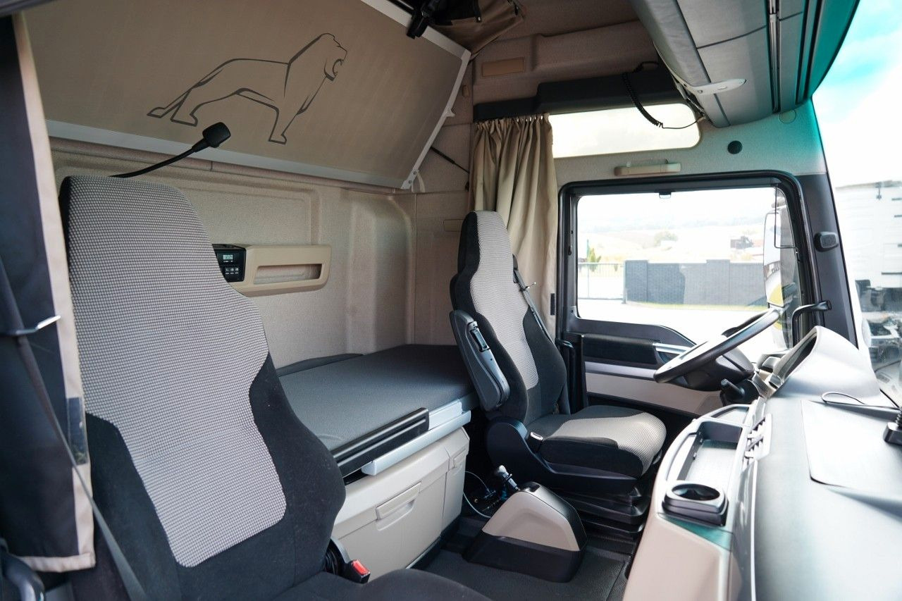 Tractor unit MAN TGX 18.460 / XXL / RETARDER / NAVI RIO: picture 33