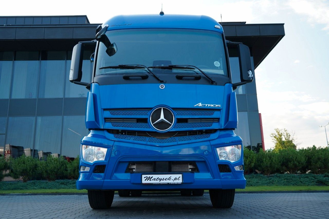 Mercedes-Benz ACTROS 1843 / PEŁNY ADR / ALUFELGI / EURO 6 / PO - Tractor unit: picture 3 Mercedes-Benz ACTROS 1843 / PEŁNY ADR / ALUFELGI / EURO 6 / PO - Tractor unit: picture 3