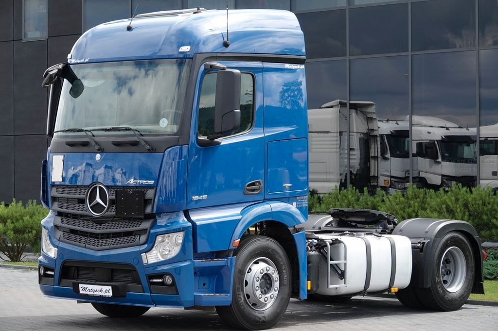 Mercedes-Benz ACTROS 1845 / RETARDER / 380 tys.km. / SPROWADZO - Tractor unit: picture 4 Mercedes-Benz ACTROS 1845 / RETARDER / 380 tys.km. / SPROWADZO - Tractor unit: picture 4