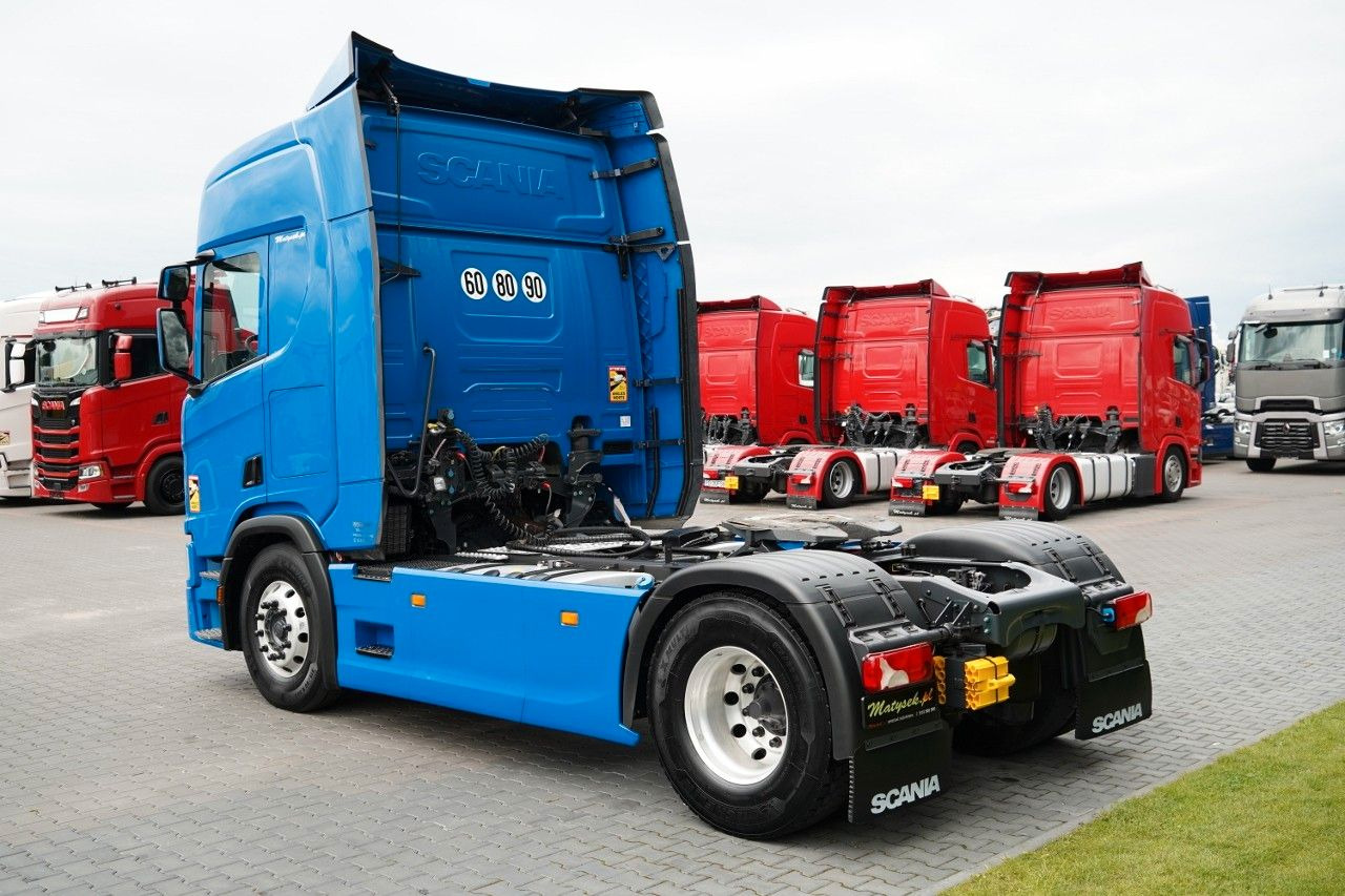 Scania R 450 / RETARDER / HYDRAULIKA / ADR AT / I-PARK - Tractor unit: picture 4 Scania R 450 / RETARDER / HYDRAULIKA / ADR AT / I-PARK - Tractor unit: picture 4