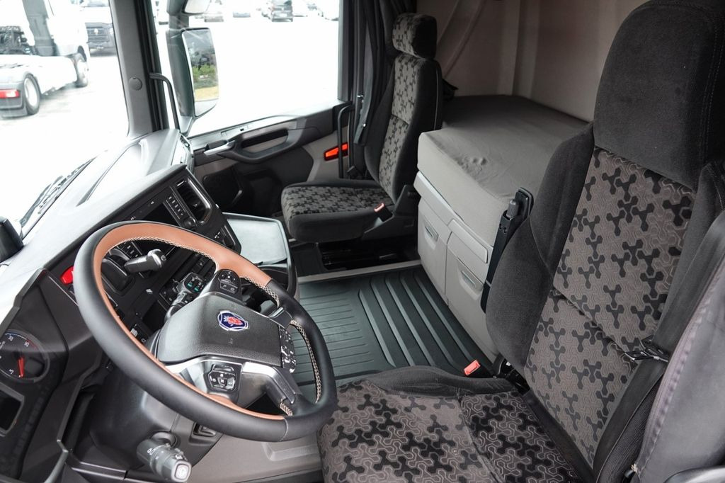 Tractor unit Scania R 450 / RETARDER / NISKA KABINA / HYDRAULIKA / P: picture 12