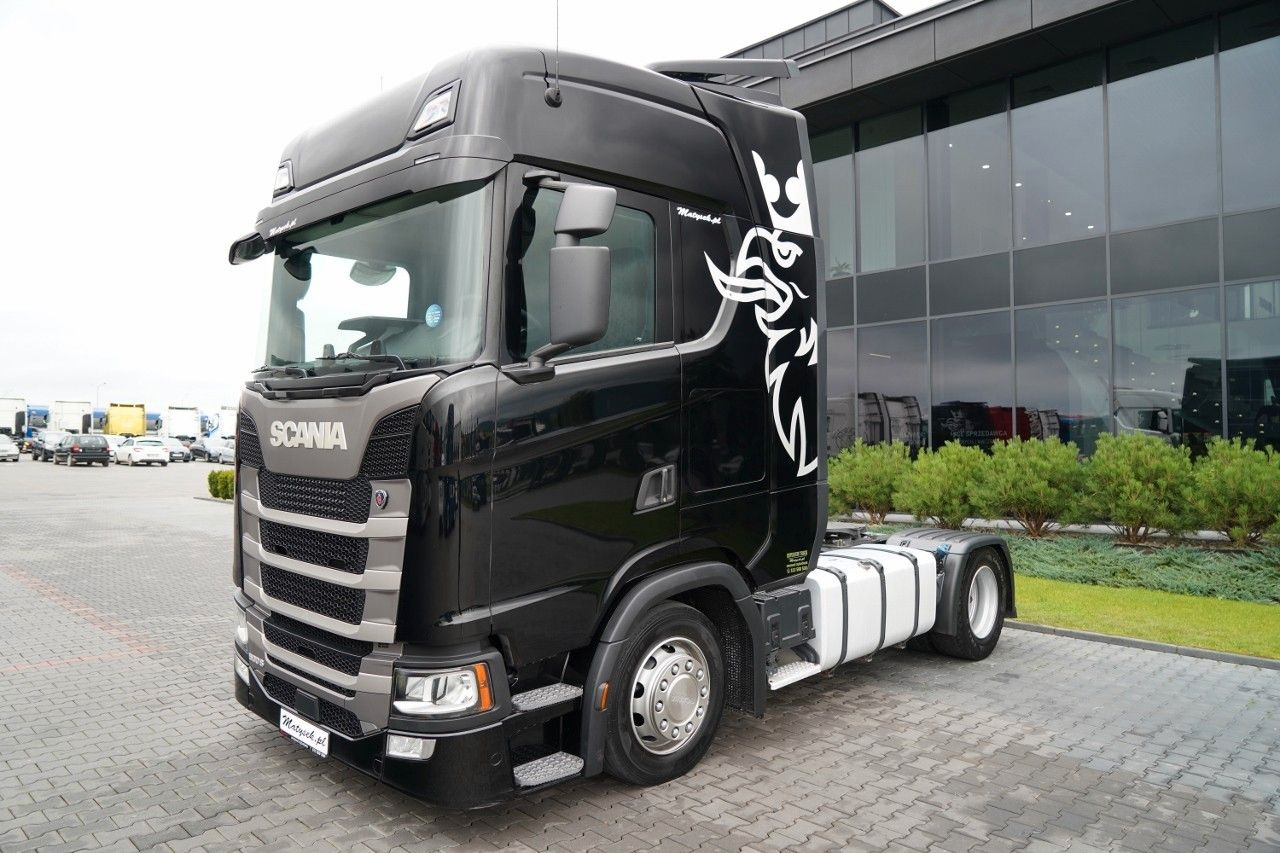 Scania S 500 / MEGA / RETARDER / LOW DECK / I-PARK COOL - Tractor unit: picture 5 Scania S 500 / MEGA / RETARDER / LOW DECK / I-PARK COOL - Tractor unit: picture 5