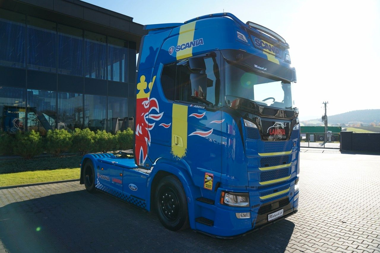 Scania S 520 / V8 / RETARDER / I-PARK COOL / FULL AIRMA - Tractor unit: picture 3 Scania S 520 / V8 / RETARDER / I-PARK COOL / FULL AIRMA - Tractor unit: picture 3