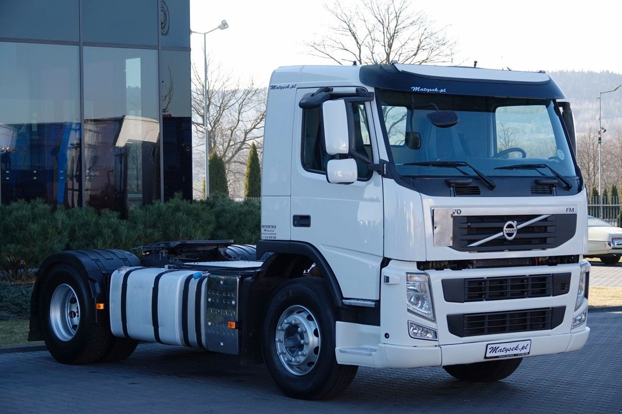 Volvo FM 380 / PEŁNY ADR / DZIENNA NISKA KABINA / EURO - Tractor unit: picture 2 Volvo FM 380 / PEŁNY ADR / DZIENNA NISKA KABINA / EURO - Tractor unit: picture 2