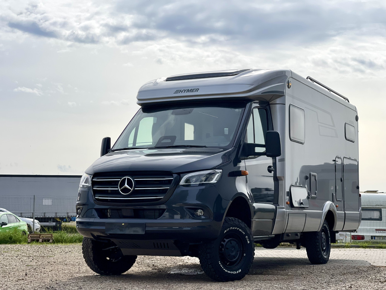 HYMER / ERIBA MLT 580 4x4 - Semi-integrated motorhome: picture 2 HYMER / ERIBA MLT 580 4x4 - Semi-integrated motorhome: picture 2