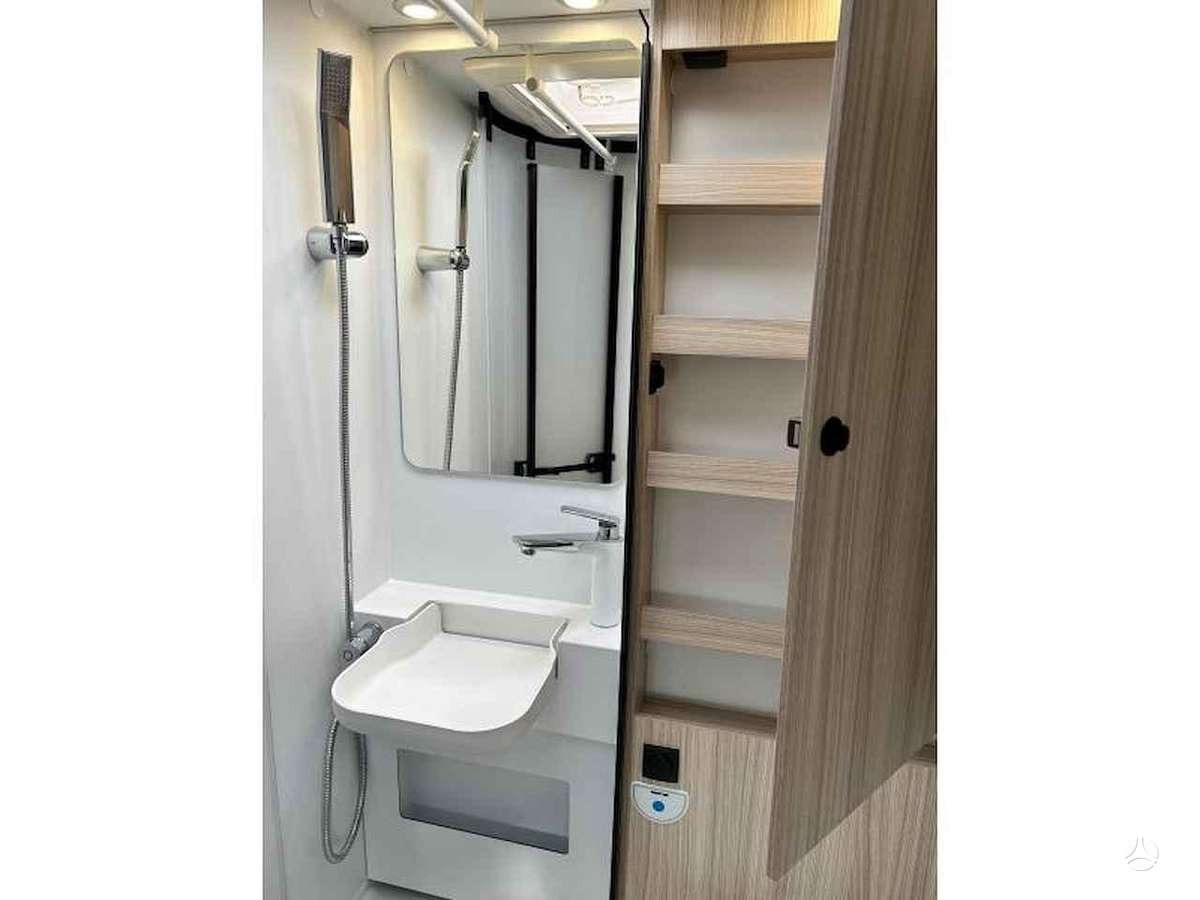 New Semi-integrated motorhome SUN LIVING C 65 SL: picture 13