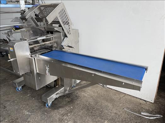 Packaging machinery Redpack P200 Flow wrapper: picture 6