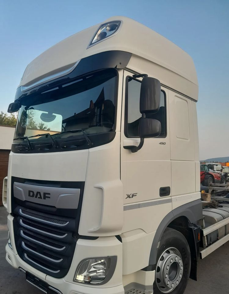 DAF XF 106 450 / BDF RETARDER - Cab chassis truck: picture 3 DAF XF 106 450 / BDF RETARDER - Cab chassis truck: picture 3