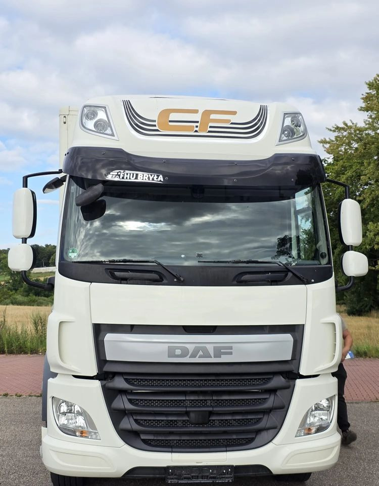 DAF CF 330/10.2017/KONTENER MEBLOWY/IZOTERMA/WINDA/18 PALET/E6/NISKI PRZEBIEG/Z NIEMIEC/JAK NOWY/DUŻY SILNIK 10 837cm3// - Box truck: picture 4 DAF CF 330/10.2017/KONTENER MEBLOWY/IZOTERMA/WINDA/18 PALET/E6/NISKI PRZEBIEG/Z NIEMIEC/JAK NOWY/DUŻY SILNIK 10 837cm3// - Box truck: picture 4