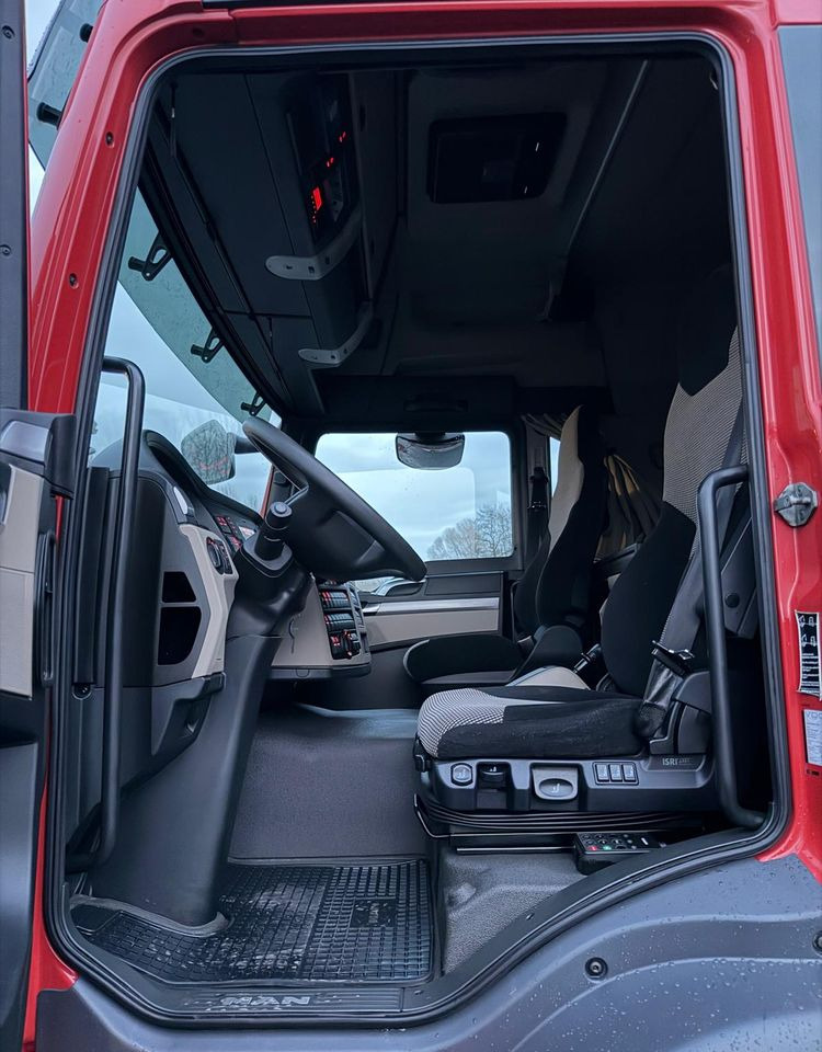 Curtainsider truck MAN TGM 15.250 / FIRANKA / 2018R / KLIMA POSTOJOWA /SPROWADZONY / 20 PALET / E6 / WINDA /: picture 13 Curtainsider truck MAN TGM 15.250 / FIRANKA / 2018R / KLIMA POSTOJOWA /SPROWADZONY / 20 PALET / E6 / WINDA /: picture 13