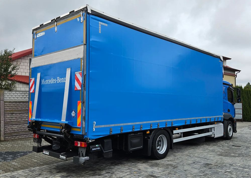 Mercedes-Benz ACTROS 1835 / FIRANKA / WINDA / 19 EUROPALET / AUTOMAT / Z NIEMIEC / 2016/DUŻA ŁADOWNOŚĆ - Curtainsider truck: picture 4 Mercedes-Benz ACTROS 1835 / FIRANKA / WINDA / 19 EUROPALET / AUTOMAT / Z NIEMIEC / 2016/DUŻA ŁADOWNOŚĆ - Curtainsider truck: picture 4