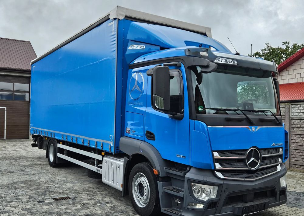 Mercedes-Benz ACTROS 1835 / FIRANKA / WINDA / 19 EUROPALET / AUTOMAT / Z NIEMIEC / 2016/DUŻA ŁADOWNOŚĆ - Curtainsider truck: picture 1 Mercedes-Benz ACTROS 1835 / FIRANKA / WINDA / 19 EUROPALET / AUTOMAT / Z NIEMIEC / 2016/DUŻA ŁADOWNOŚĆ - Curtainsider truck: picture 1