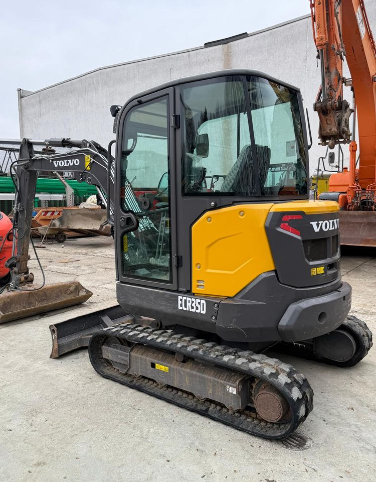 Volvo ECR 35 D / SPROWADZONA / TYLKO 1450 GODZIN / JAK NOWA / GOTOWA DO PRACY - Crawler excavator: picture 1 Volvo ECR 35 D / SPROWADZONA / TYLKO 1450 GODZIN / JAK NOWA / GOTOWA DO PRACY - Crawler excavator: picture 1