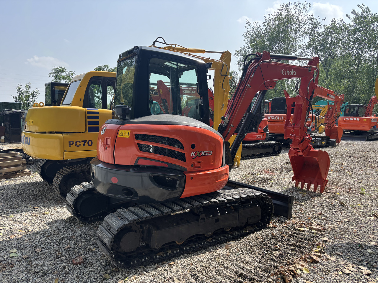 KUBOTA KX163 Carrying a thumb clip. - Mini excavator: picture 2 KUBOTA KX163 Carrying a thumb clip. - Mini excavator: picture 2