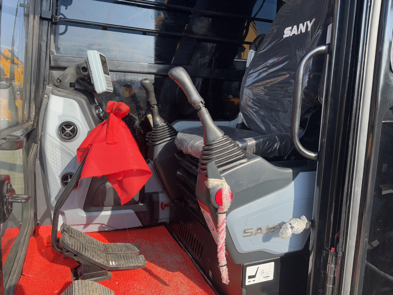 SANY SAY75 - Mini excavator: picture 2 SANY SAY75 - Mini excavator: picture 2