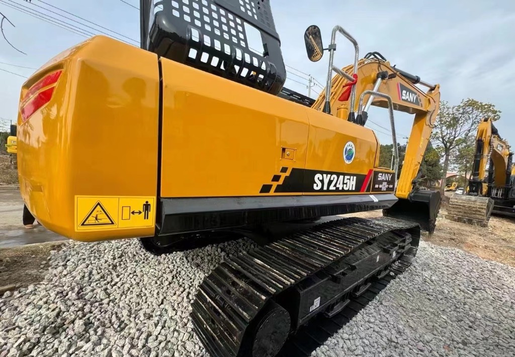 Sany SY 245 Sany245 Sany215 135 245 265 305 335 365 - Crawler excavator: picture 3 Sany SY 245 Sany245 Sany215 135 245 265 305 335 365 - Crawler excavator: picture 3