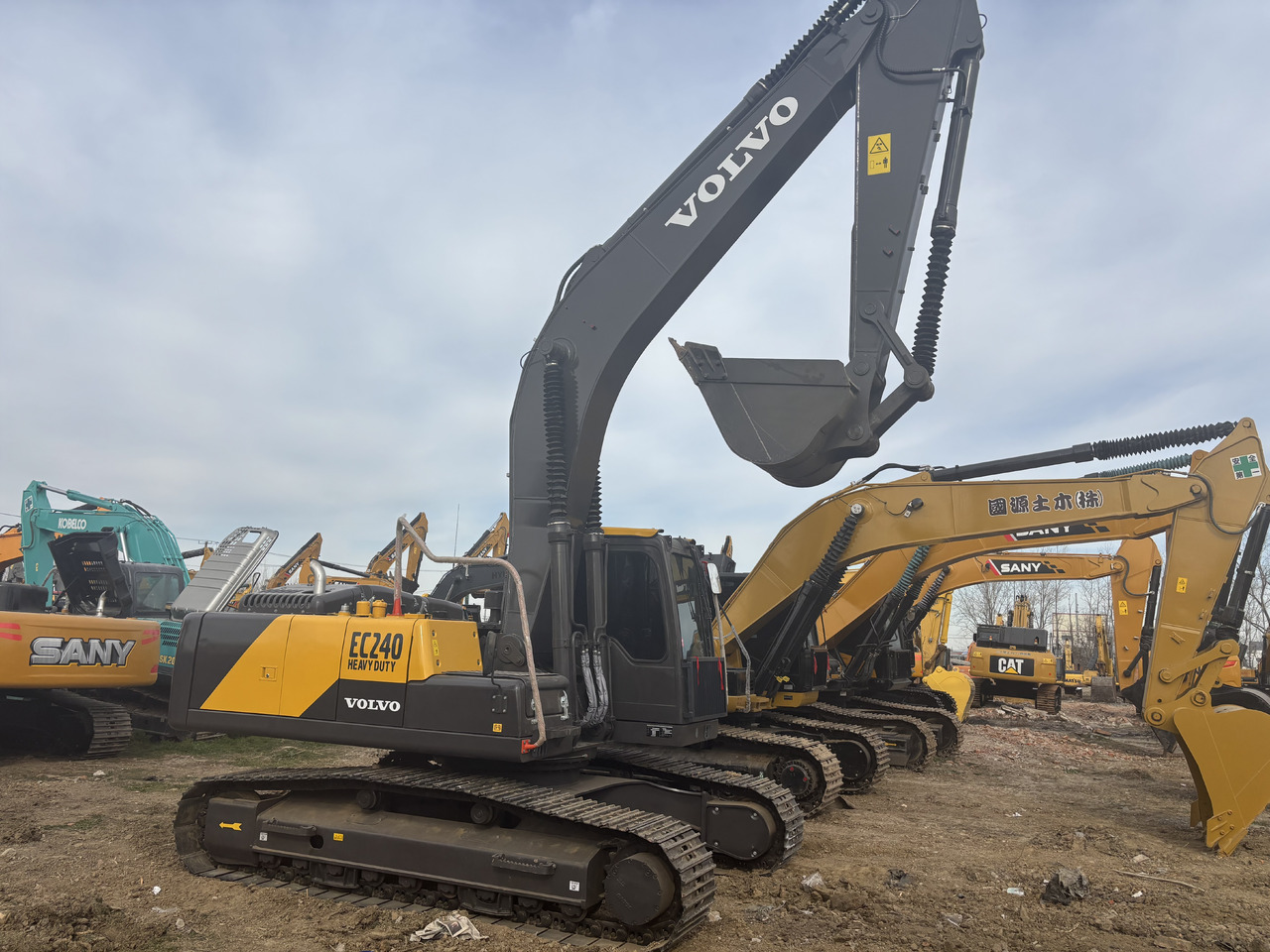 Volvo EC 240 - Crawler excavator: picture 5 Volvo EC 240 - Crawler excavator: picture 5