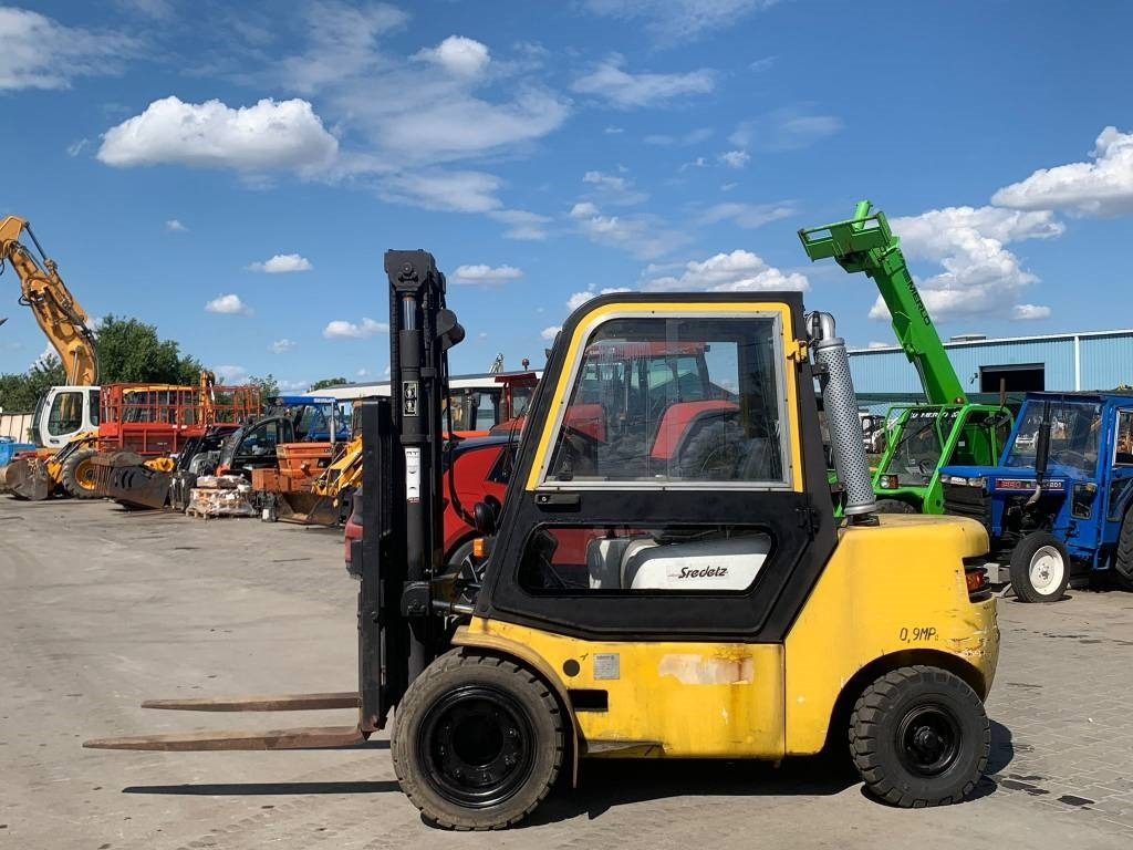 Balkancar 35 - Diesel forklift: picture 2 Balkancar 35 - Diesel forklift: picture 2