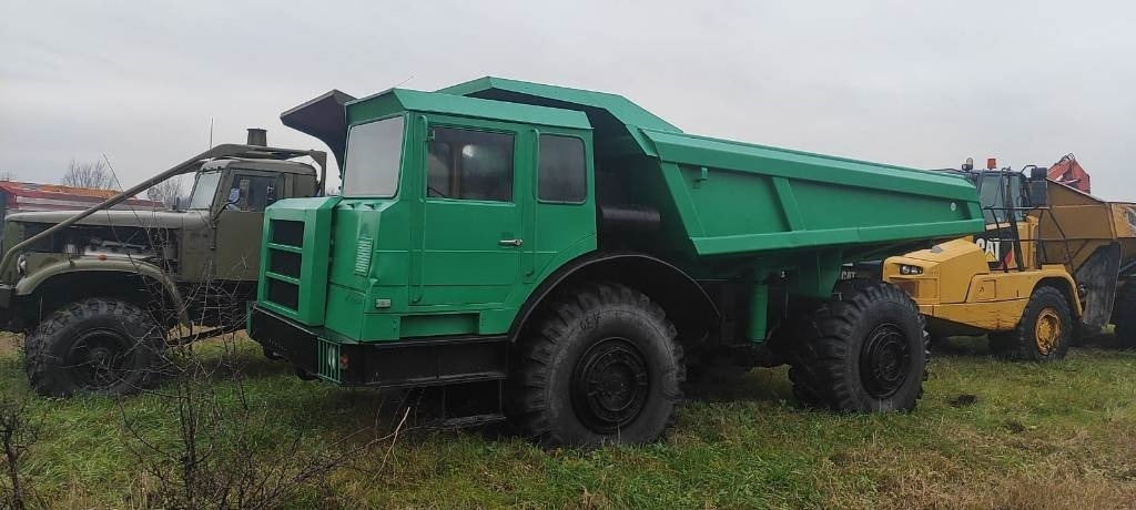 Belaz 75051 - Rigid dumper/ Rock truck: picture 3 Belaz 75051 - Rigid dumper/ Rock truck: picture 3