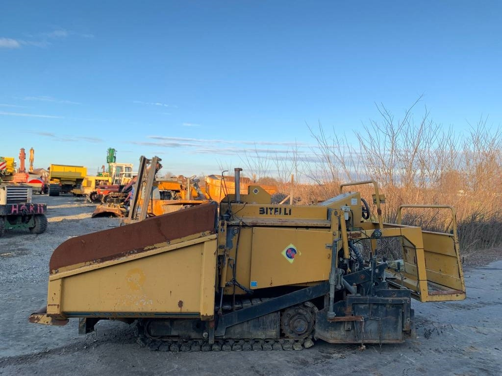 Bitelli BB 621 C - Asphalt paver: picture 2 Bitelli BB 621 C - Asphalt paver: picture 2