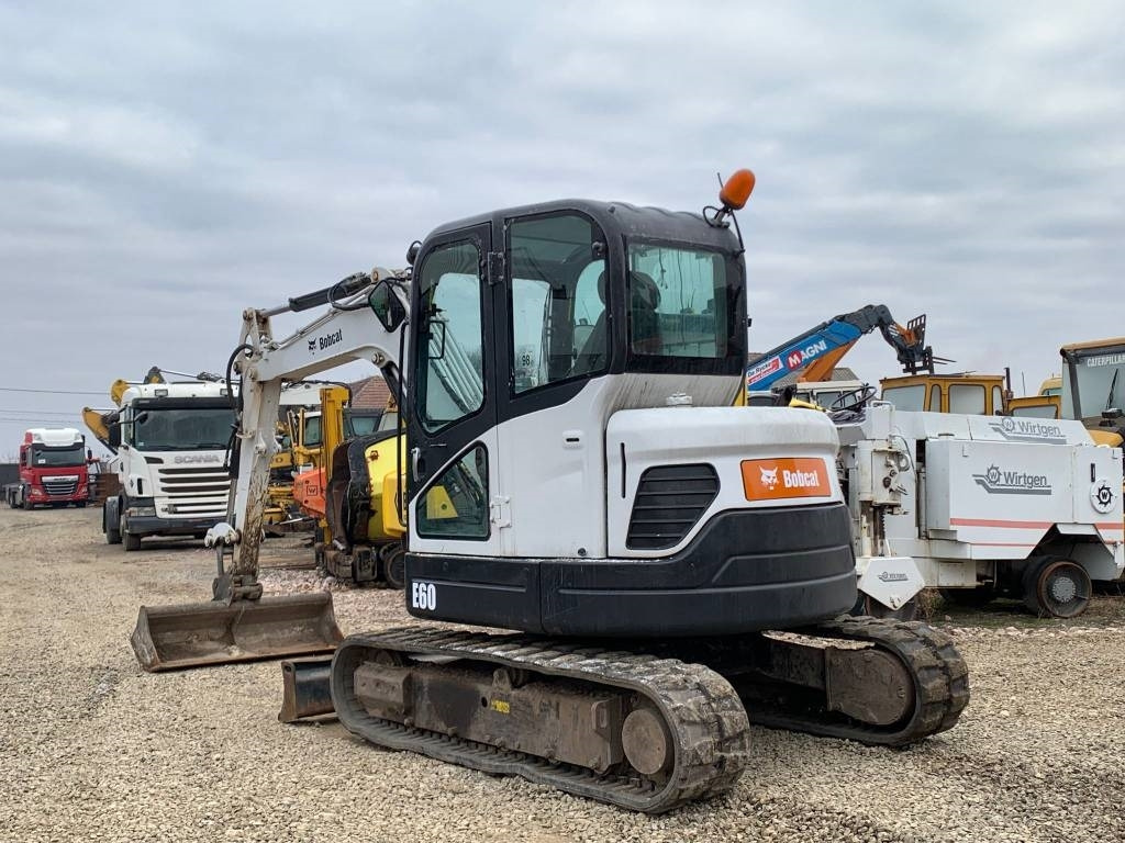 Bobcat E 60 - Mini excavator: picture 3 Bobcat E 60 - Mini excavator: picture 3