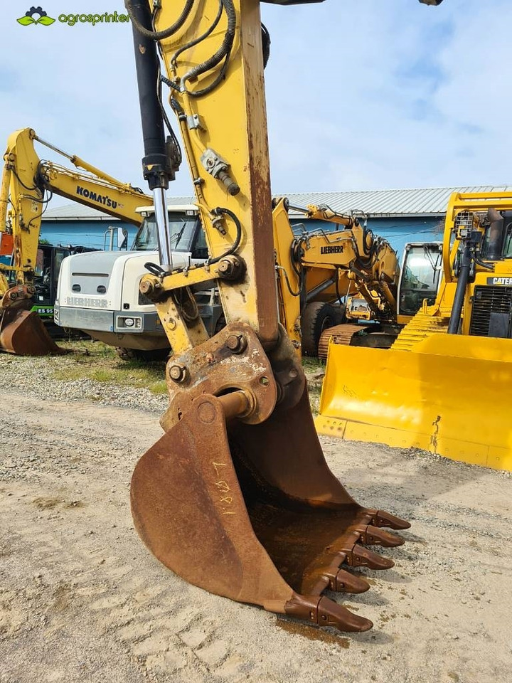 Crawler excavator CAT 319 D L: picture 6