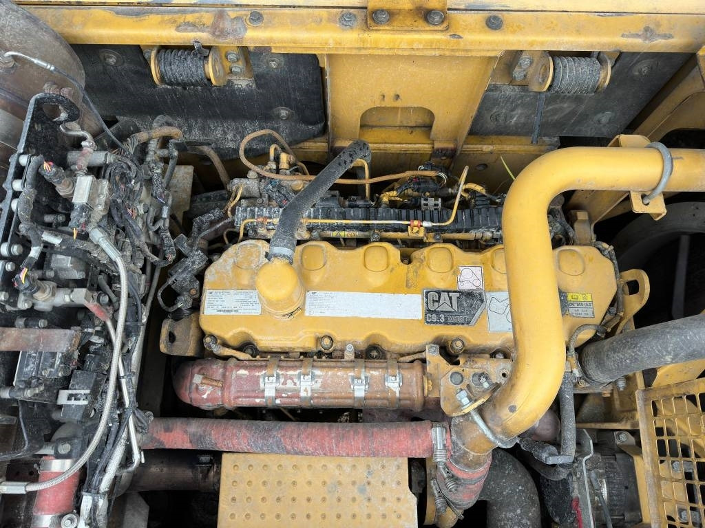 Crawler excavator CAT 336 EL H: picture 12