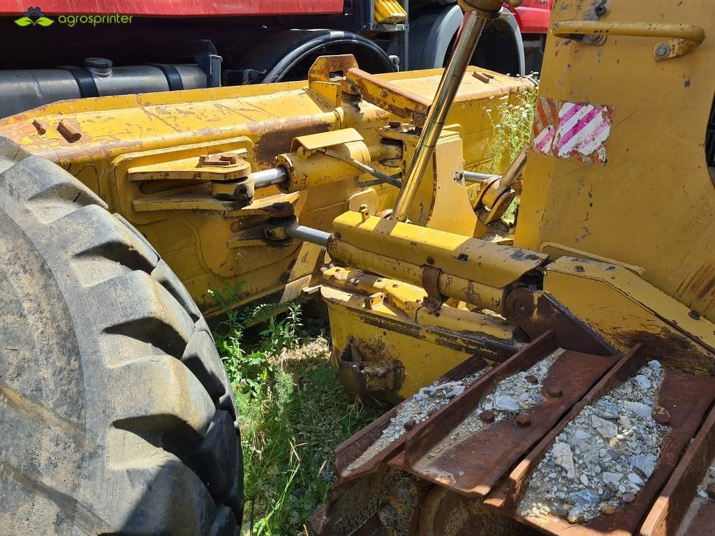 CAT D 6 R XL - Bulldozer: picture 3 CAT D 6 R XL - Bulldozer: picture 3