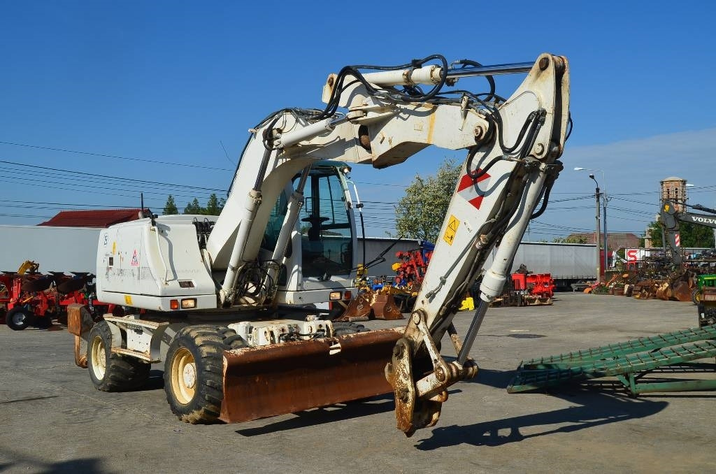 Case WX 145 - Wheel excavator: picture 1 Case WX 145 - Wheel excavator: picture 1