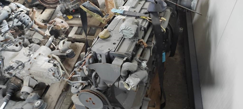 Deutz BF6M1013 - Engine for Construction machinery: picture 2 Deutz BF6M1013 - Engine for Construction machinery: picture 2