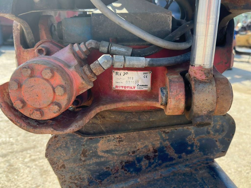 Backhoe loader Ditch Witch XT 1600: picture 8