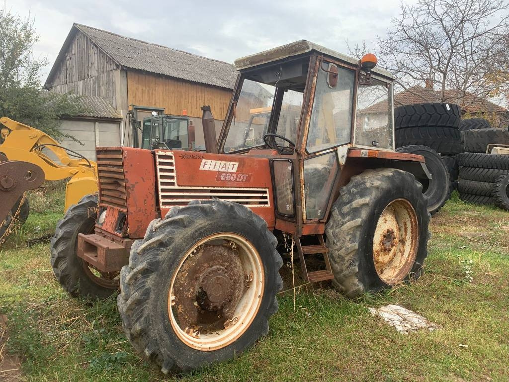 Fiat 680 DT - Farm tractor: picture 1 Fiat 680 DT - Farm tractor: picture 1