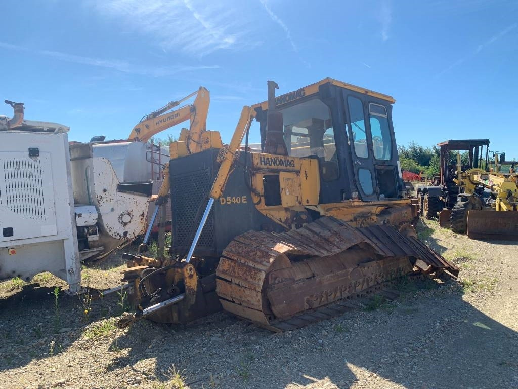 Hanomag D 540 E FOR PARTS - Bulldozer: picture 1 Hanomag D 540 E FOR PARTS - Bulldozer: picture 1