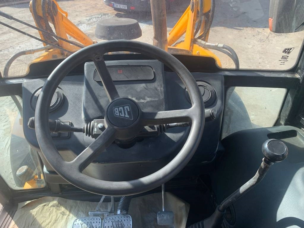 JCB 2 CX  on lease JCB 2 CX: picture 9