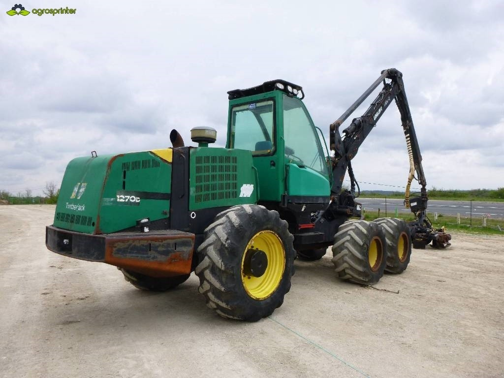 John Deere 1270 D - Forestry harvester: picture 4 John Deere 1270 D - Forestry harvester: picture 4
