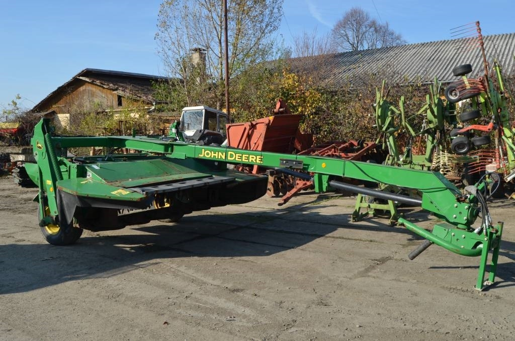John Deere 530 - Mower: picture 1 John Deere 530 - Mower: picture 1