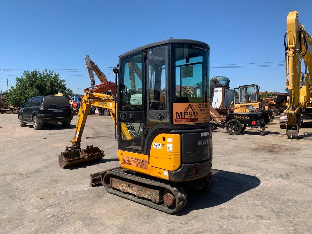 Kato 19VXE - Mini excavator: picture 3 Kato 19VXE - Mini excavator: picture 3