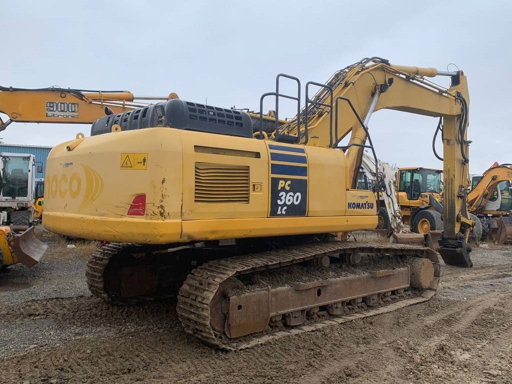 Crawler excavator Komatsu PC 360 LC-10: picture 6