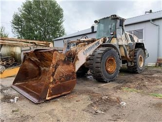 Liebherr L 550 2Plus2 FOR PARTS - Wheel loader: picture 1 Liebherr L 550 2Plus2 FOR PARTS - Wheel loader: picture 1