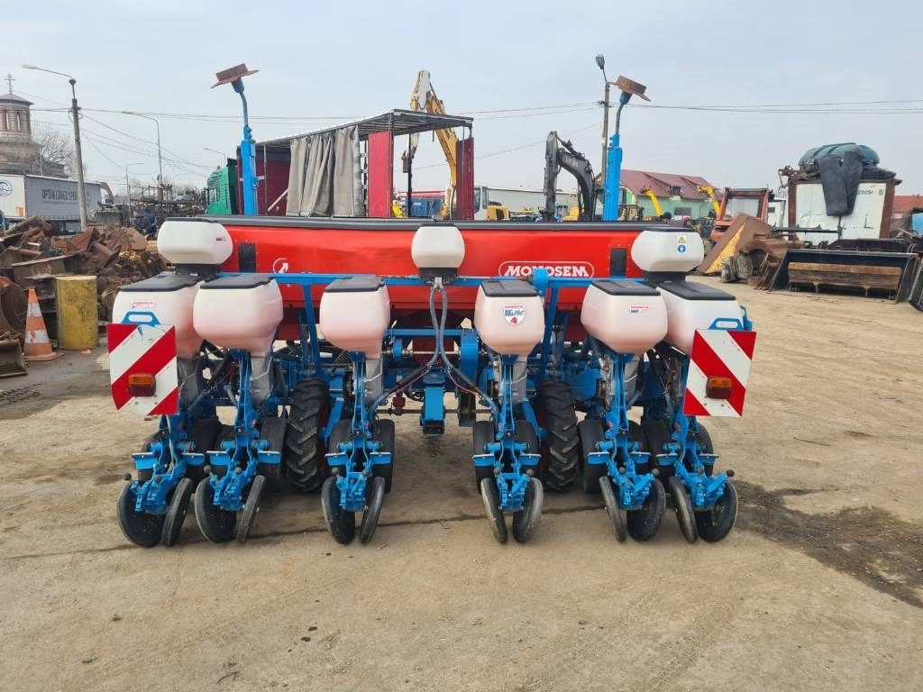 Monosem NG 4 Plus  - Precision sowing machine: picture 2 Monosem NG 4 Plus  - Precision sowing machine: picture 2