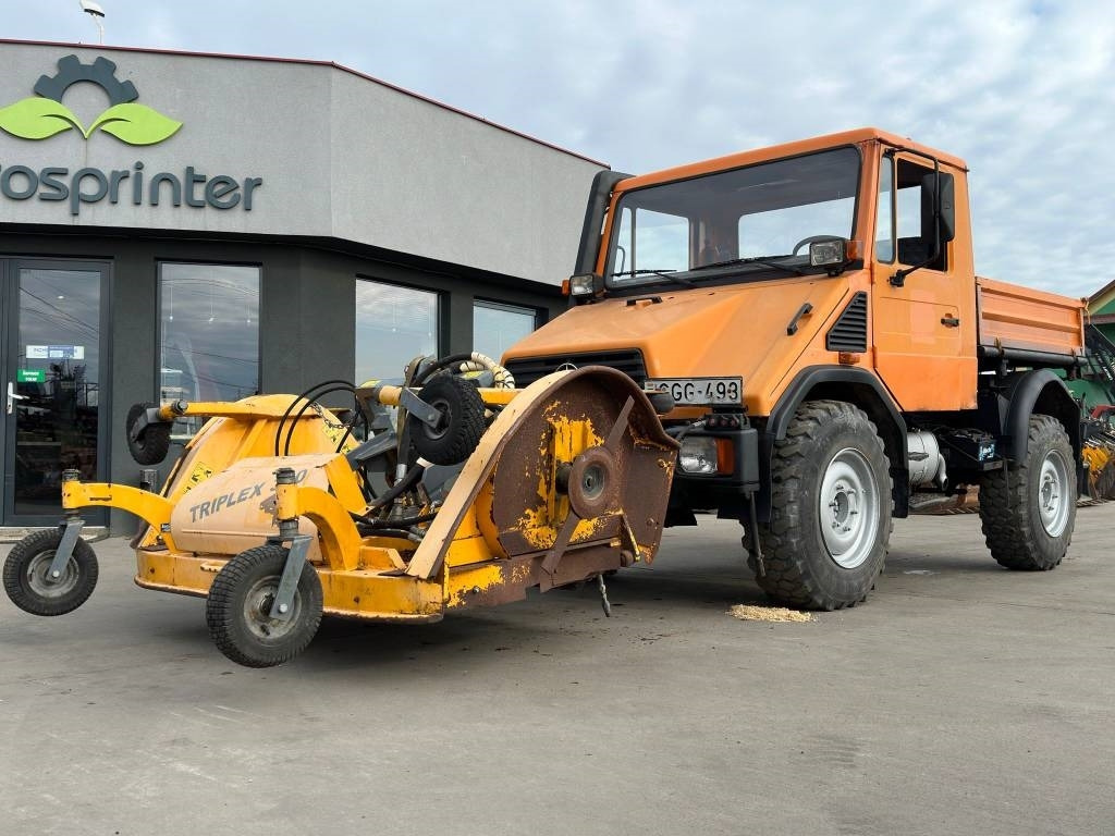 Mercedes-Benz Unimog 408/10 - Municipal/ Special vehicle: picture 1 Mercedes-Benz Unimog 408/10 - Municipal/ Special vehicle: picture 1