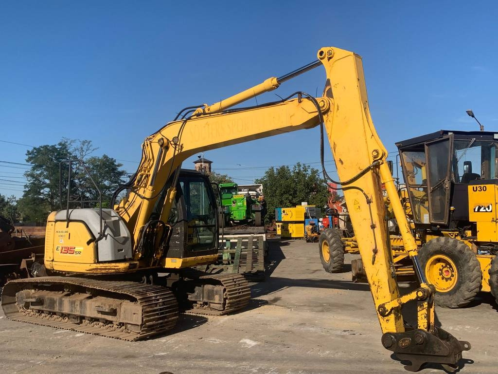 New Holland E 135 SR - Crawler excavator: picture 1 New Holland E 135 SR - Crawler excavator: picture 1