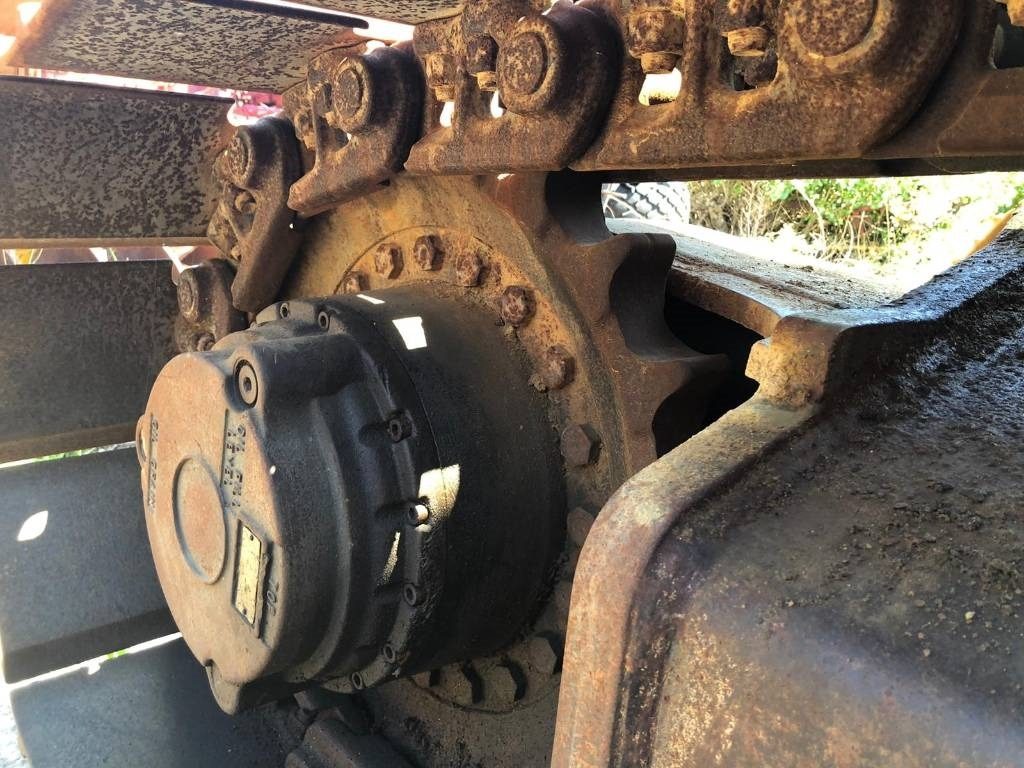Crawler excavator New Holland E 215 B FOR PARTS: picture 7