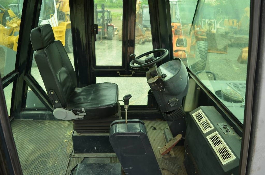 Sinoway LTP1016H - Pneumatic roller: picture 5 Sinoway LTP1016H - Pneumatic roller: picture 5