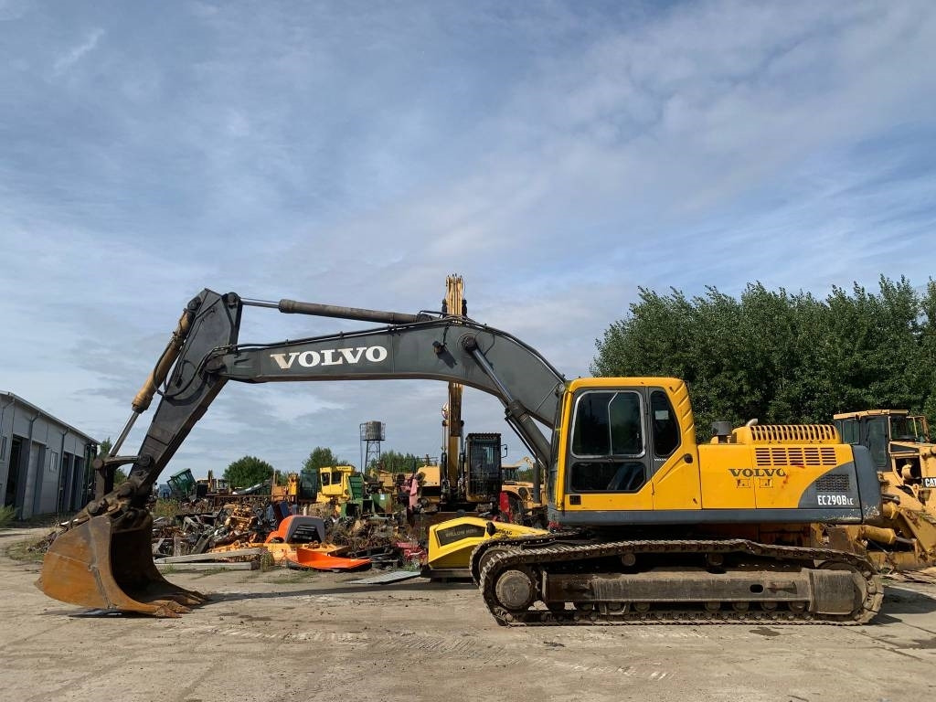 Crawler excavator Volvo EC 290 B LC: picture 6
