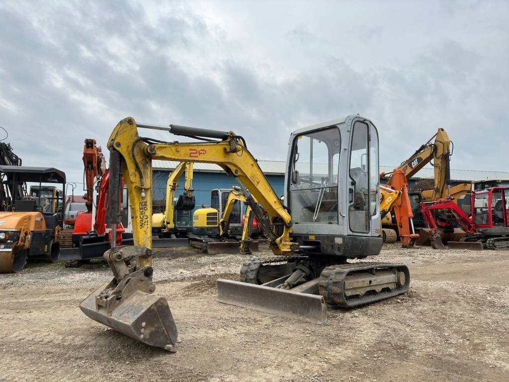 Wacker Neuson 28Z3RD - Mini excavator: picture 1 Wacker Neuson 28Z3RD - Mini excavator: picture 1